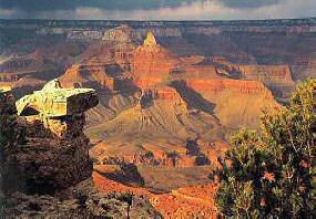 Scenic Grand Canyon view on Grand Canyon tours from Flagstaff